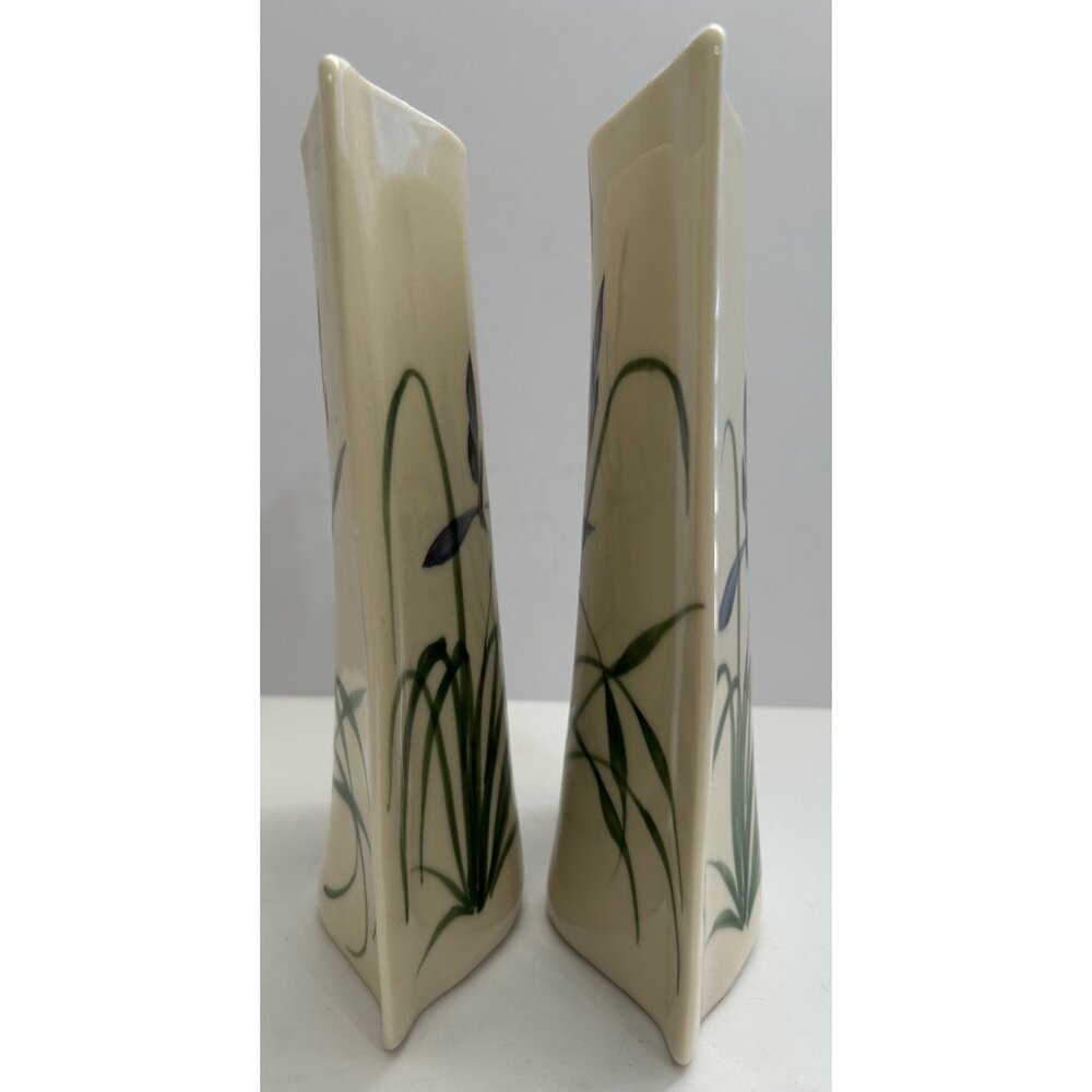 Hand-Painted Pottery Vases Floral Iris Botanical Signed Unique Shape Blue Green - Picture 5 of 6